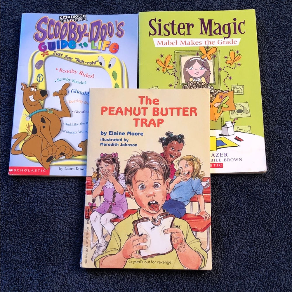 Children's Book Lot - Scooby-Doo, Sister Magic, The Peanut Butter Trap used